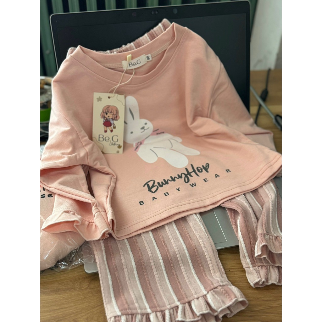 ✨MALINHKID✨BN101- Bộ nỉ thỏ BUNNY HOP áo nỉ bông mix quần loe kẻ trẻ em