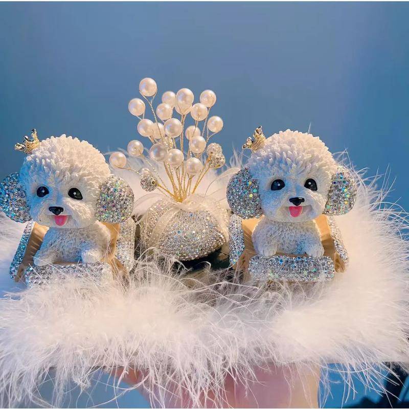 Set Trang Trí Nội Thất Xe Hơi Hình Chó Teddy Lắc Đầu Gắn Đá Pha Lê Cao Cấp