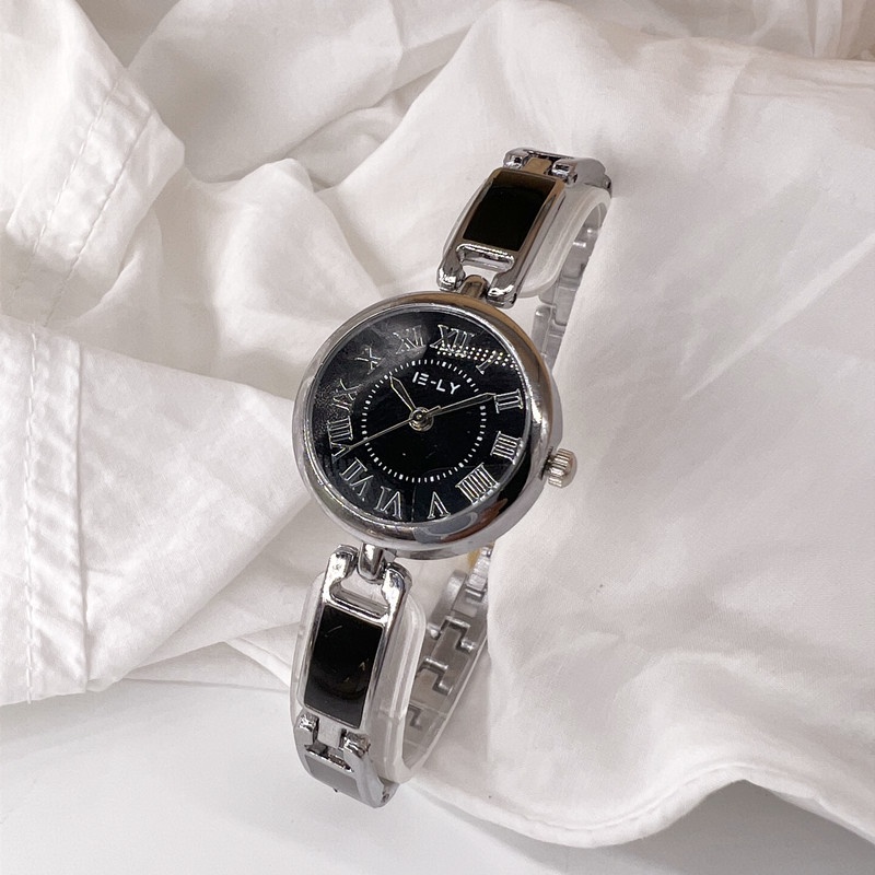 Đồng Hồ Đeo Tay Kiểu Dáng Đơn Giản Dễ Thương Dành Cho Nữ