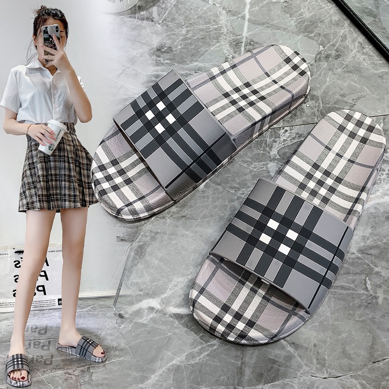 SHANMUSENLIN☘Dép đi trong nhà  đế dày chống trượt thời trang mới phong cách cho nam và nữ