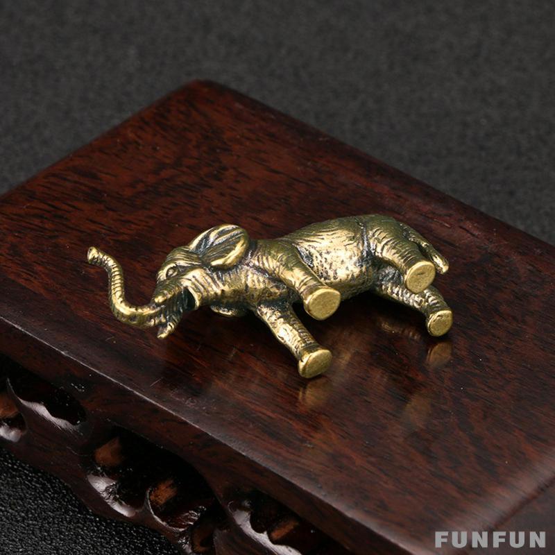 Tượng Voi Nhỏ Trang Trí Nhà Cửa