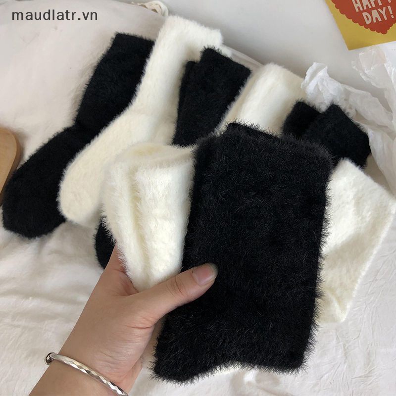 Vớ Nhung San Hô Dày Dặn Giữ Ấm Mùa Thu Đông Cho Nam Và Nữ