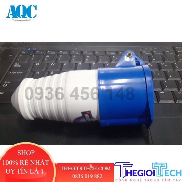 Ổ cắm công nghiệp 3F 32A IP44