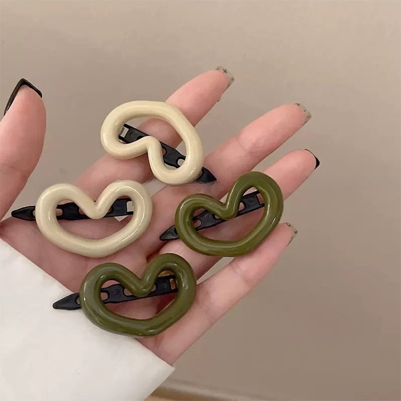 Kẹp tóc mái hình trái tim nhiều màu sắc dễ thương giá rẻ K99