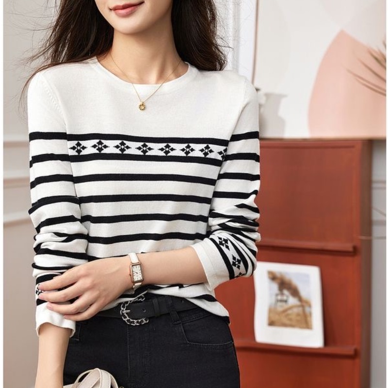H Áo sweater Cổ Tròn Tay Dài Kẻ Sọc Thời Trang Thu Đông Cho Nữ