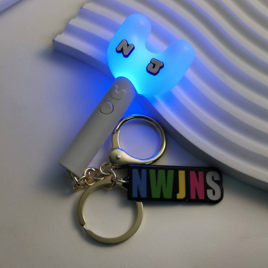 Móc Khóa Đèn Điện Tử Nhiều Màu kpop newjeans