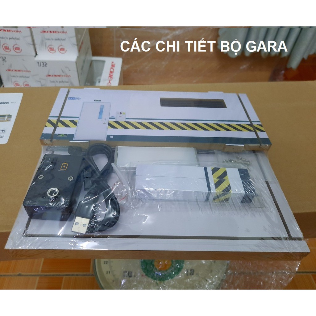 Gara trưng bày xe mô hình ô tô tỉ lệ 1:32 có đèn chiếu sáng - Parking lot 1:32 tặng ô tô