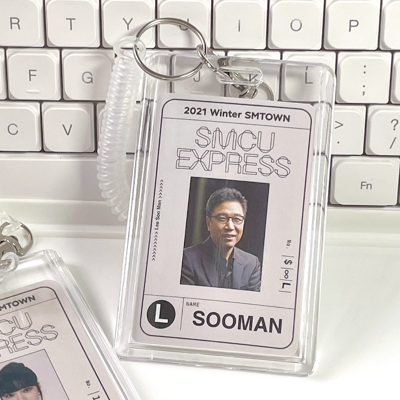 Ví Đựng Thẻ id / Thẻ Ngân Hàng Bằng acrylic Hình Gấu / Bướm Pha Lê Dễ Thương