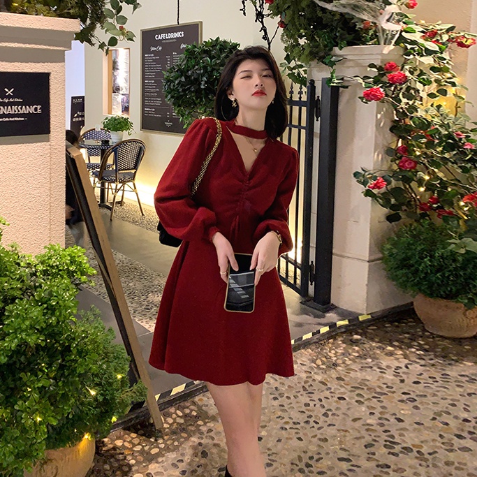 Váy liền nữ Bess’s house, dáng ôm body, cổ yếm dệt kim, eo cỡ lớn, phong cách Pháp, thu đông, bigsize, chân A