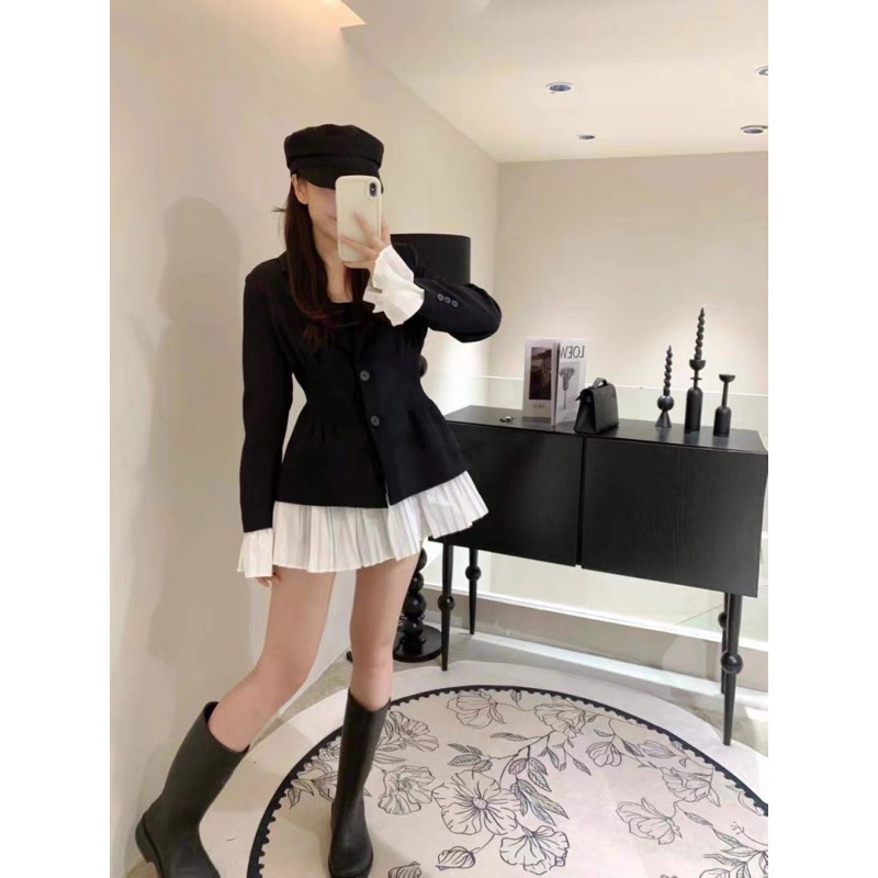 Váy Vest Đen Phối Dập Ly Trắng Hàng 2 Lớp Có Độn Vai Sang Chảnh