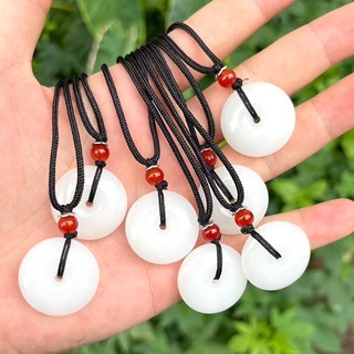 Thời trang dây chuyền mặt đá ngọc bích giả