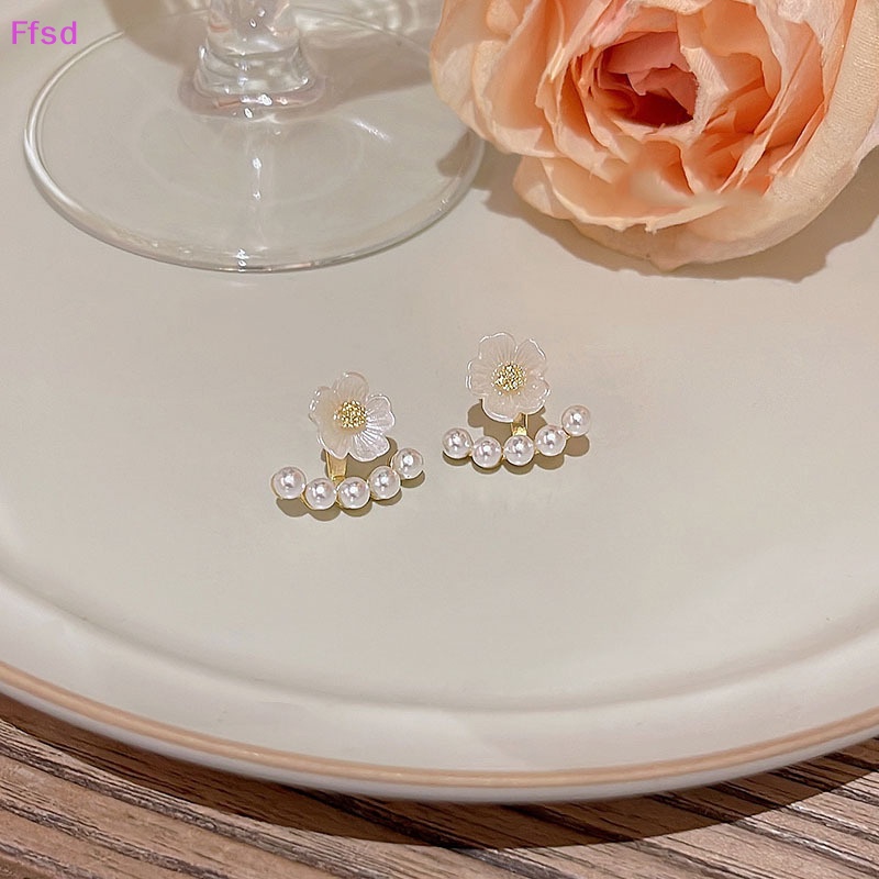 Luimo Bông Tai Ngọc Trai Hình Bông Hoa Phong Cách Hàn Quốc Dễ Thương Thời Trang Cho Nữ