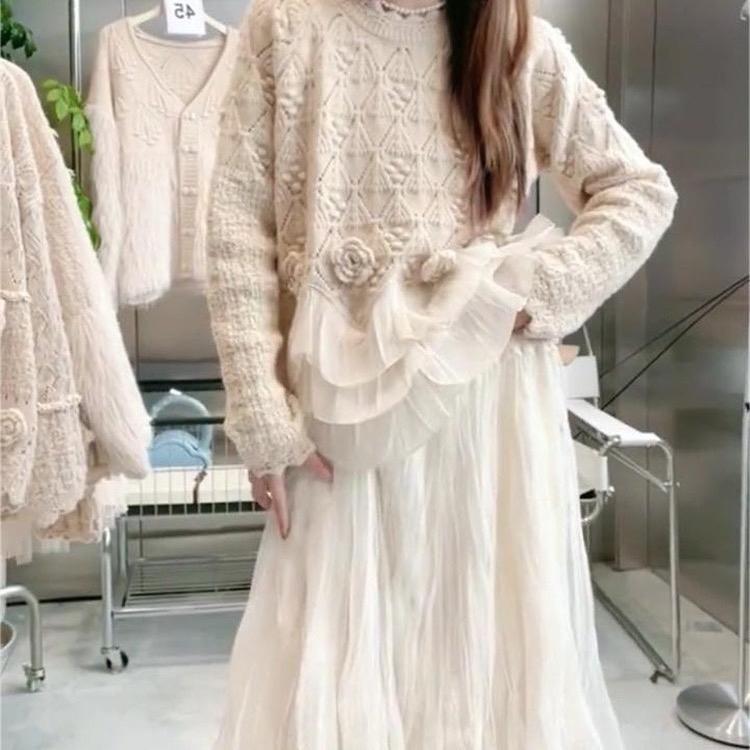 Áo Len Hàn dệt hoa phối 3 tầng tơ bèo dệt kim hoạ tiết Viviene