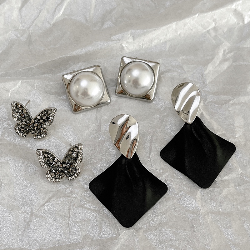 Bông Tai Thời Trang Cao Cấp Màu Đen / Bạc Đơn Giản Phong Cách Hàn Quốc Cho Nữ