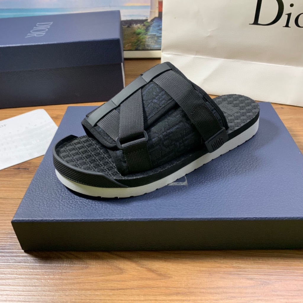 Dép Quai Ngang Chống Trượt Trọng Lượng Nhẹ Thời Trang Mùa Hè Châu Âu 2023 Cho Nam