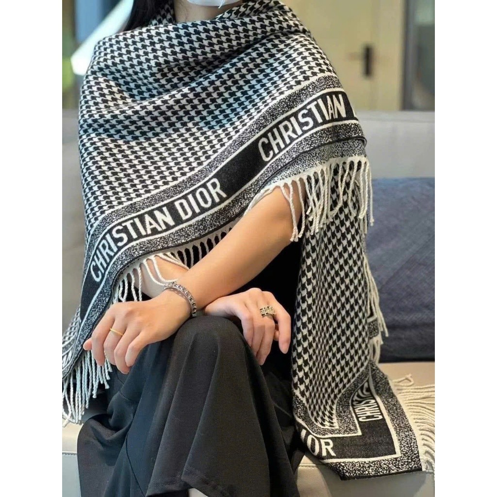 Khăn choàng cổ len dạ Dior vải Cashmer dày dặn ấm áp cho mùa đông