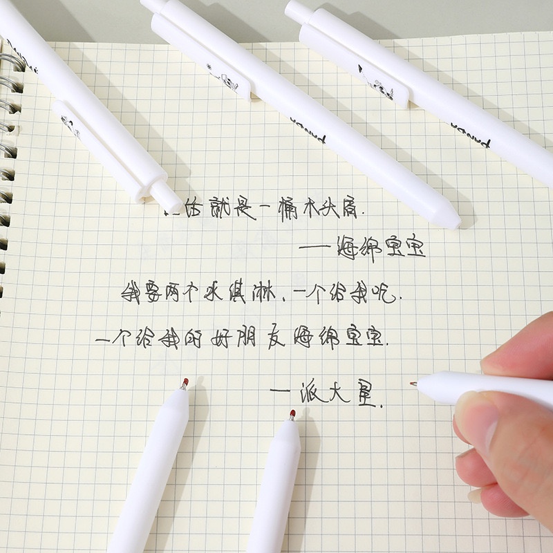 5 Cây Bút Nước Mực Đen Ngòi 0.5mm Hình Gấu Trúc Dễ Thương