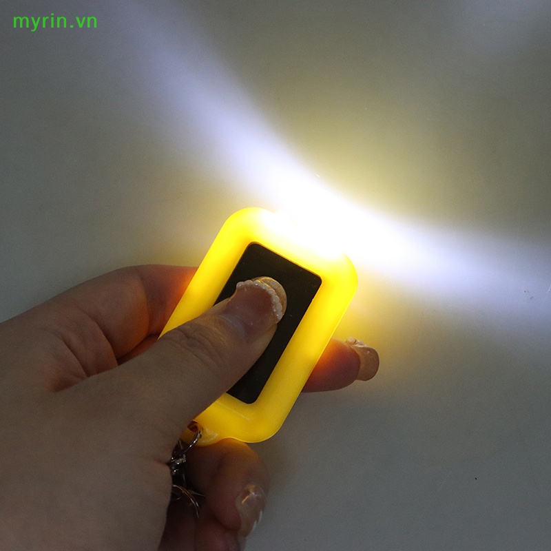 1 Móc Khóa Đèn Pin Năng Lượng Mặt Trời mini vn