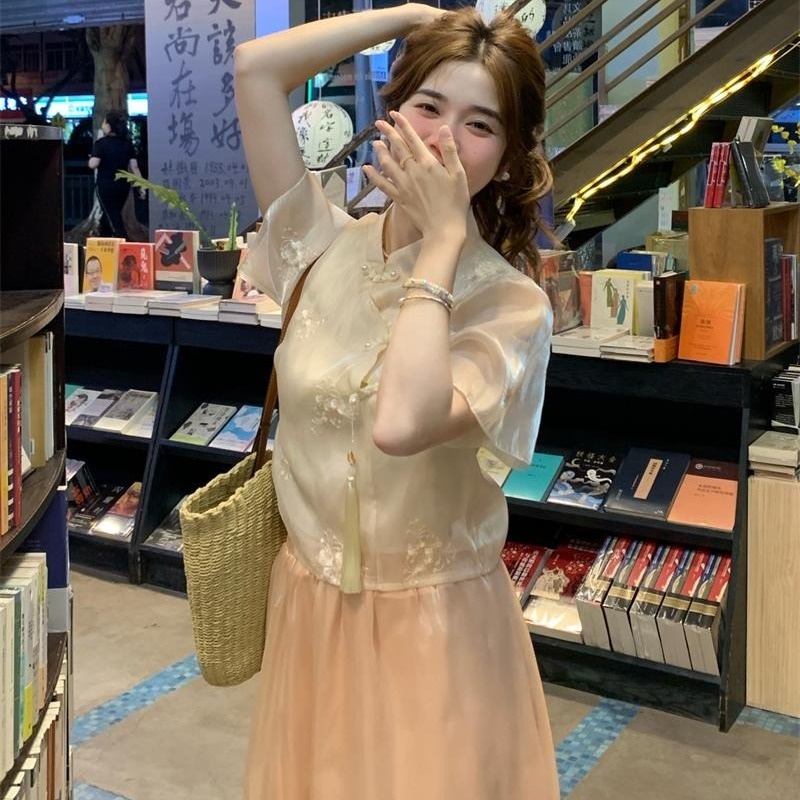 Bộ Áo Sơ Mi Hồng Tay Ngắn Kèm Chân Váy Lưng Cao Phong Cách Trung Hoa Thời Trang Mùa Hè 2023#23918