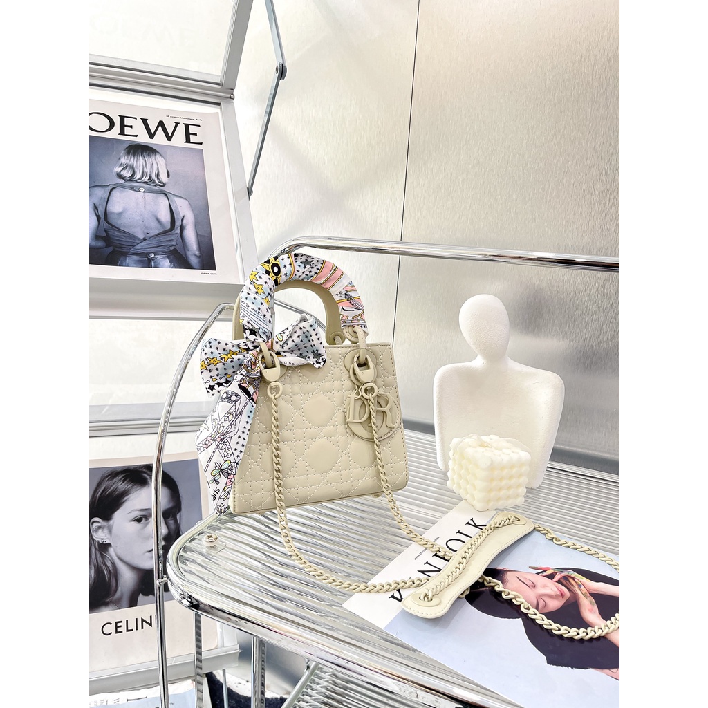 TÚI KÈM KHĂN SIZE 17cm x 15cm - TX827260