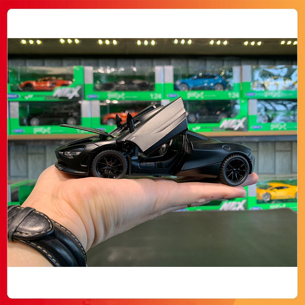 Mô hình xe Mclaren 720S tỉ lệ 1:32 JINLIFANG
