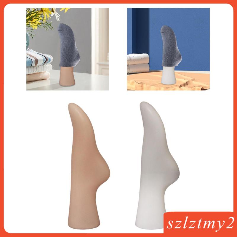 Ma Nơ Canh Nữ Trưng Bày Vớ Chân Vừa Trưng Bày Cho Cửa Hàng sandal Tại Nhà