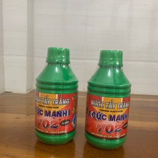 Nước tẩy trắng cực mạnh 702 - chai 500ml