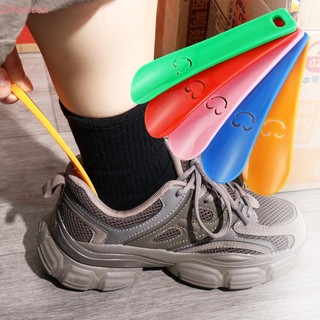 Dalton Dụng Cụ Mang Giày Bằng Nhựa Mặt Cười Chuyên Nghiệp Cho Phụ Nữ Mang Thai