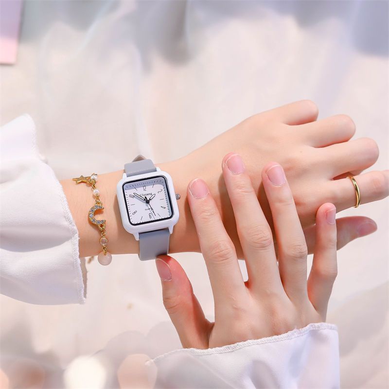 Bộ Quà Tặng Đồng Hồ Đeo Tay niche Phong Cách Hàn Quốc Tươi Mới Cao Cấp Giá Trị Phong Cách ins Cho Nữ Sinh