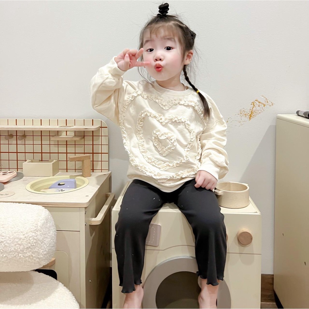 Set Áo Bèo Tim Mix Quần Loe Cho Bé