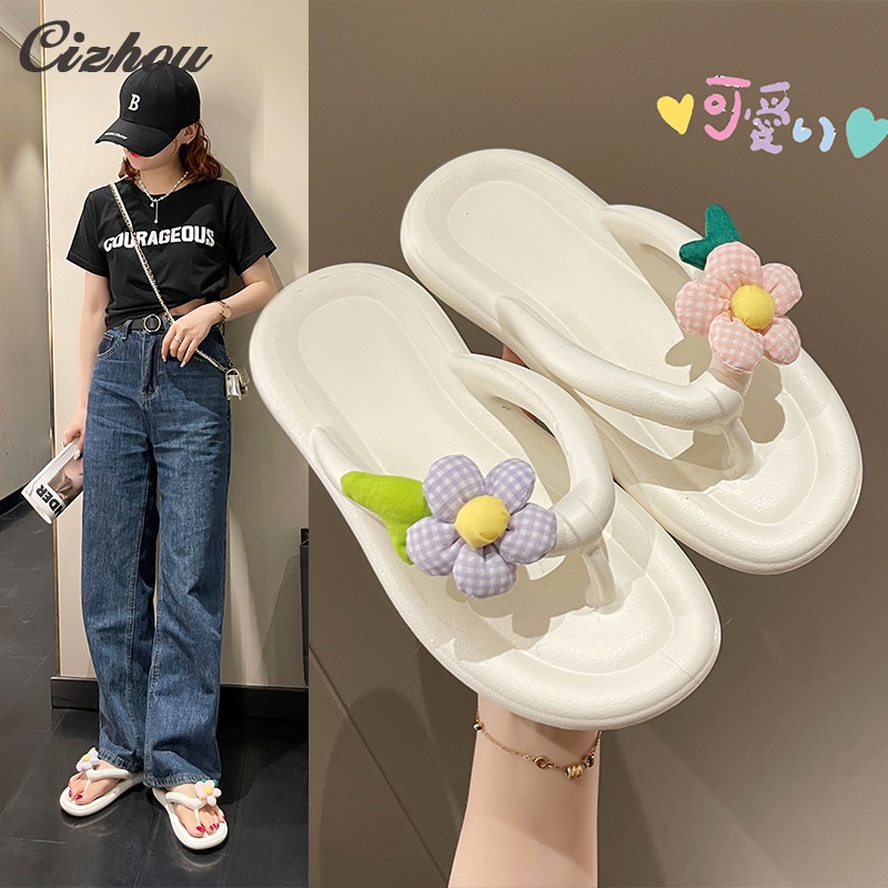 Dép Xỏ Ngón Đi Biển Chống Trượt Đính Hoa Dễ Thương Cho Nữ