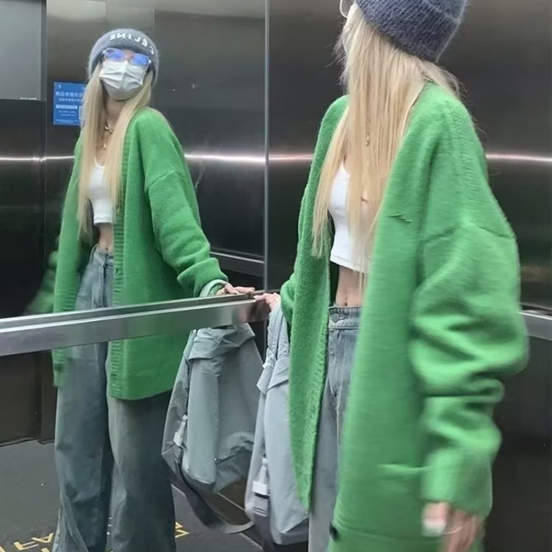 Áo Khoác cardigan Dệt Kim Dáng Rộng Màu Xanh Lá Thời Trang Cho Nữ