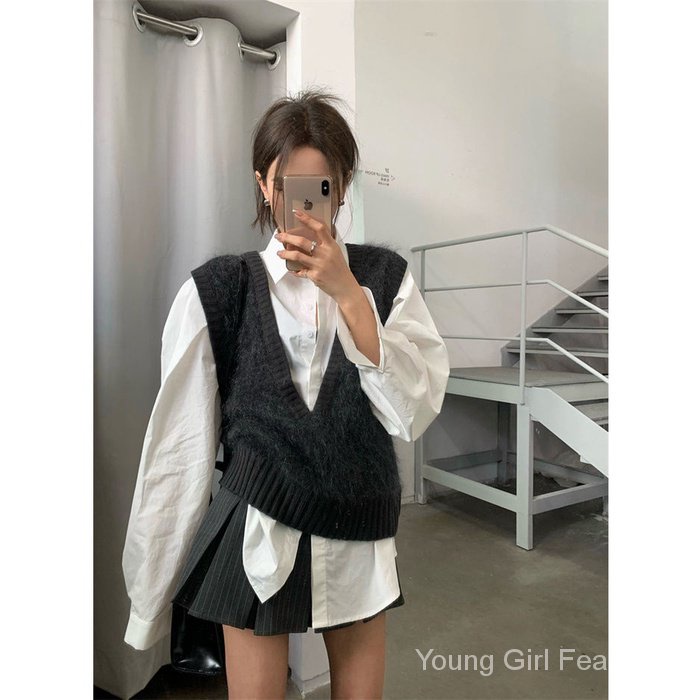 Áo Khoác Len Nữ Cộc Tay Cổ Chữ v Thời Trang