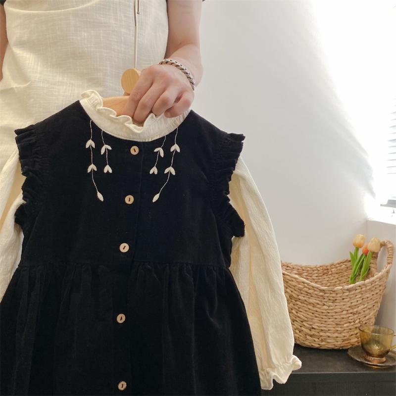 Đầm Nhung Cổ Búp Bê Phong Cách Phương Tây Thời Trang Mùa Thu 2023 Cho Bé Gái