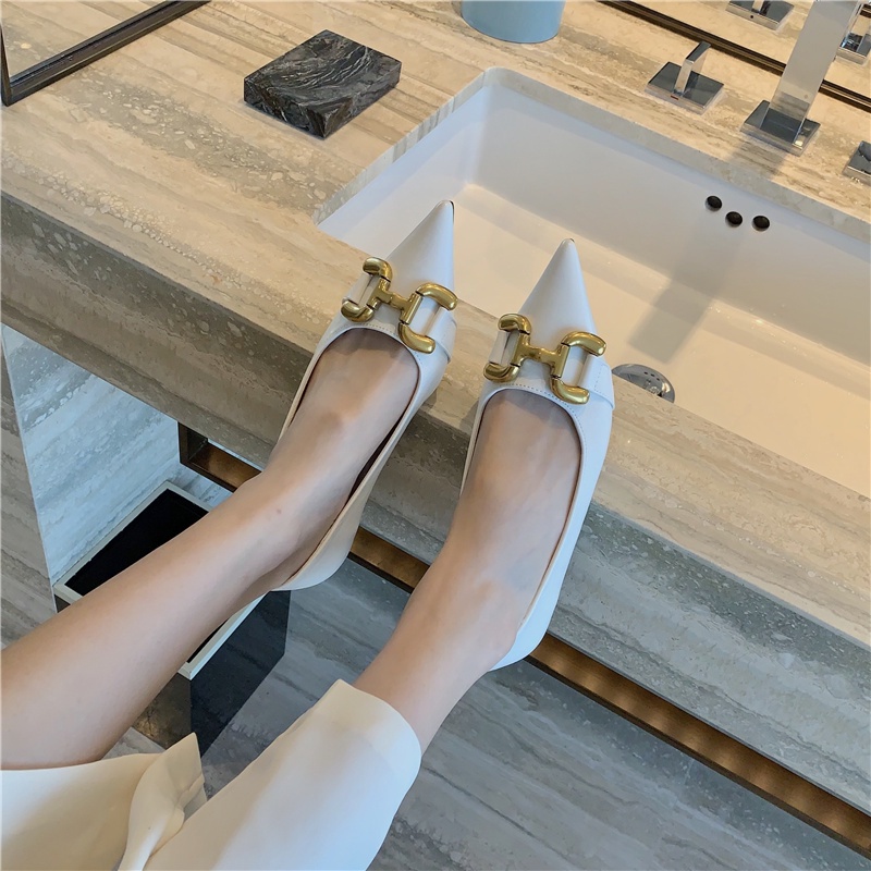 Giày Búp Bê Đế Mềm Mũi Nhọn Phối Khóa Kim Loại Thời Trang Mùa Thu 2023 Cho Nữ