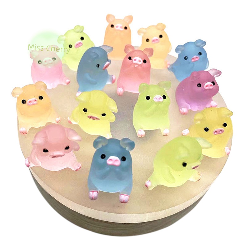 Set 1 / 5 Chú Heo Nhựa Dạ Quang mini Trang Trí Bảng Điều Khiển Xe Hơi diy