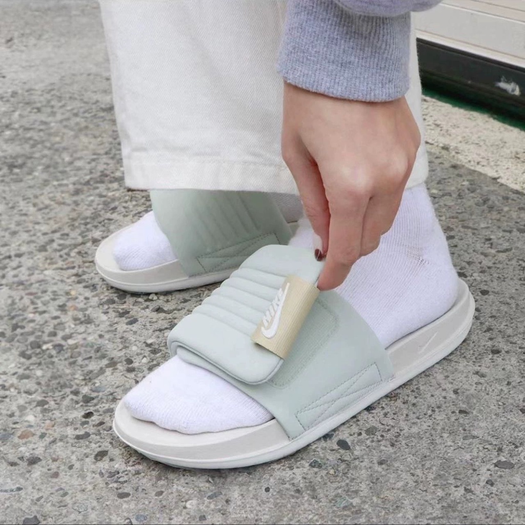 Nk Dép Xỏ Ngón Quai Dán Thời Trang Đi Biển Mùa Hè Cho Cặp Đôi