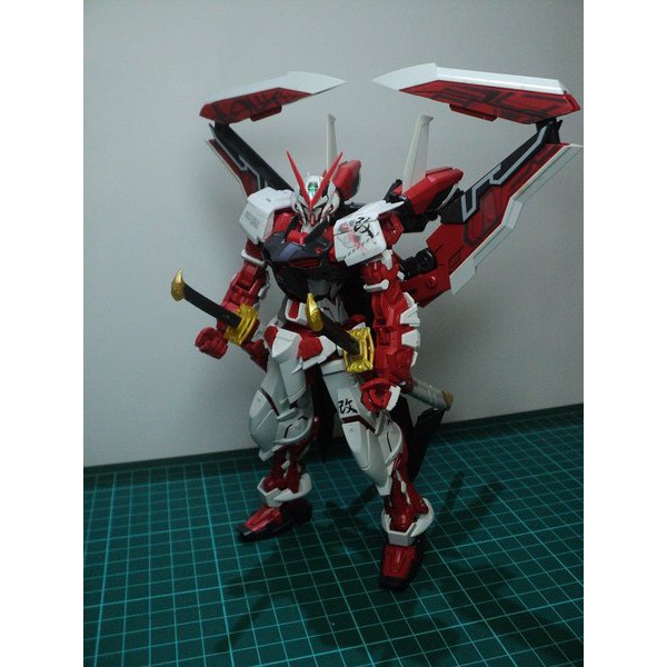 Mô hình lắp ráp MG Gundam Bandai Astray Red Frame Kai - GDC 4573102616074- tặng oto