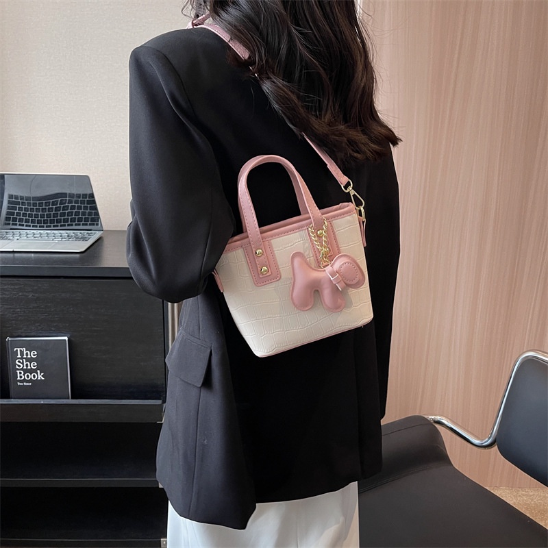 Túi Xách bucket Đeo Vai Họa Tiết Vân Đá Kích Thước Nhỏ Thời Trang 202 300 Dành Cho Nữ