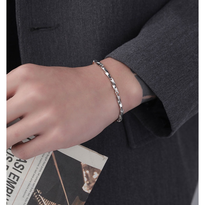 Vòng tay nam titan sáng bóng không gỉ dạng xích xoắn Sonat Accessories