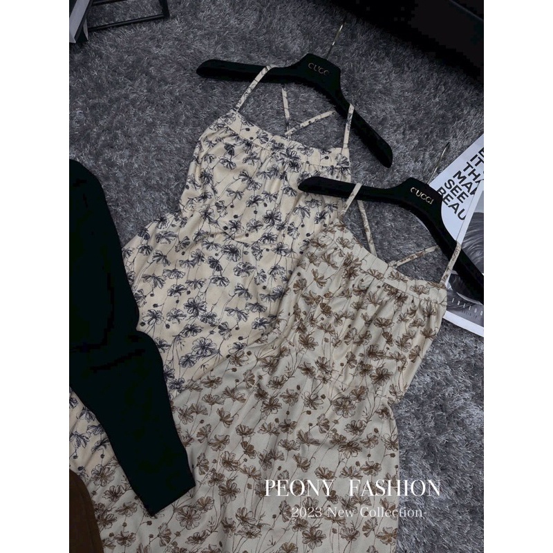 Set váy hoa kèm áo khoác len