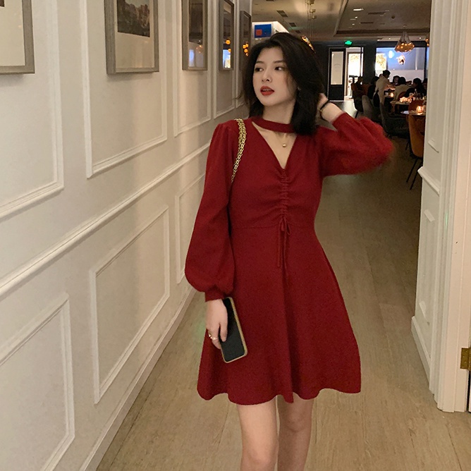 Váy liền nữ Bess’s house, dáng ôm body, cổ yếm dệt kim, eo cỡ lớn, phong cách Pháp, thu đông, bigsize, chân A | BigBuy360 - bigbuy360.vn