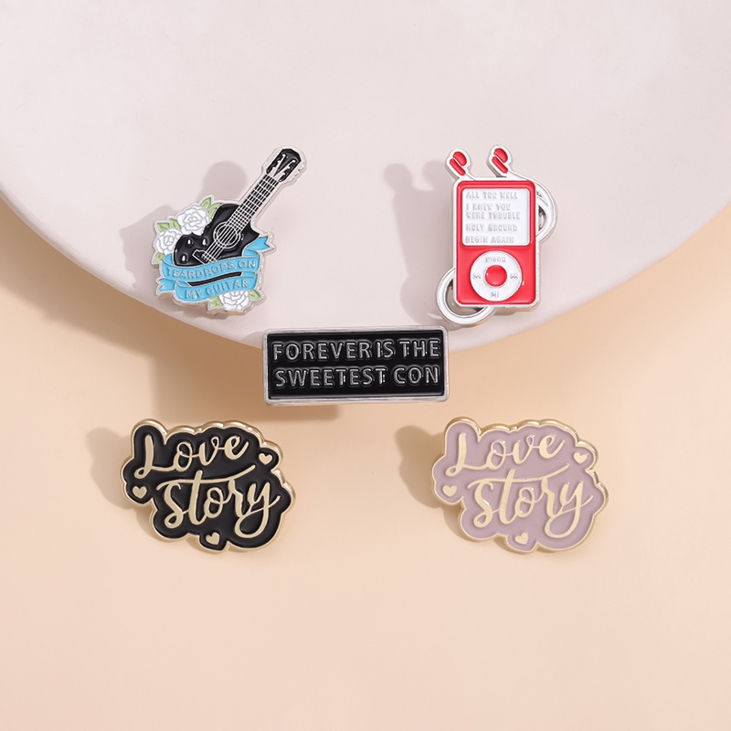 Huy Hiệu Cài Áo Thời Trang Hình taylor swift 50 Kiểu