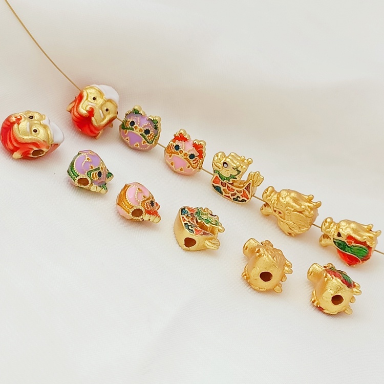 Mặt Dây Chuyền Màu Vàng Cát Hình Đầu Rồng / Ông Già Noel / Đầu Rồng Làm Vòng Tay Thủ Công diy