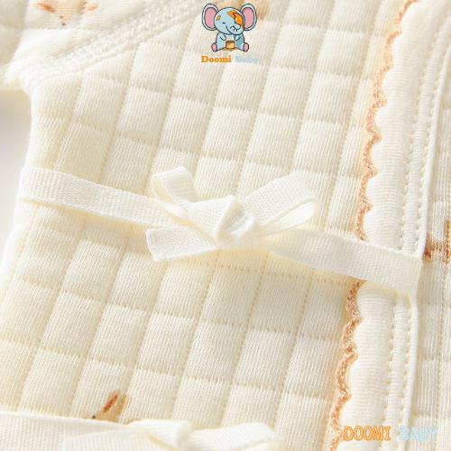 Bộ Quần Áo Cotton Chần Bông Cúc Bấm Siêu Mềm Siêu Ấm Cho Bé Họa Tiết Hàn Quốc Siêu Xinh Doomi Baby - HT663