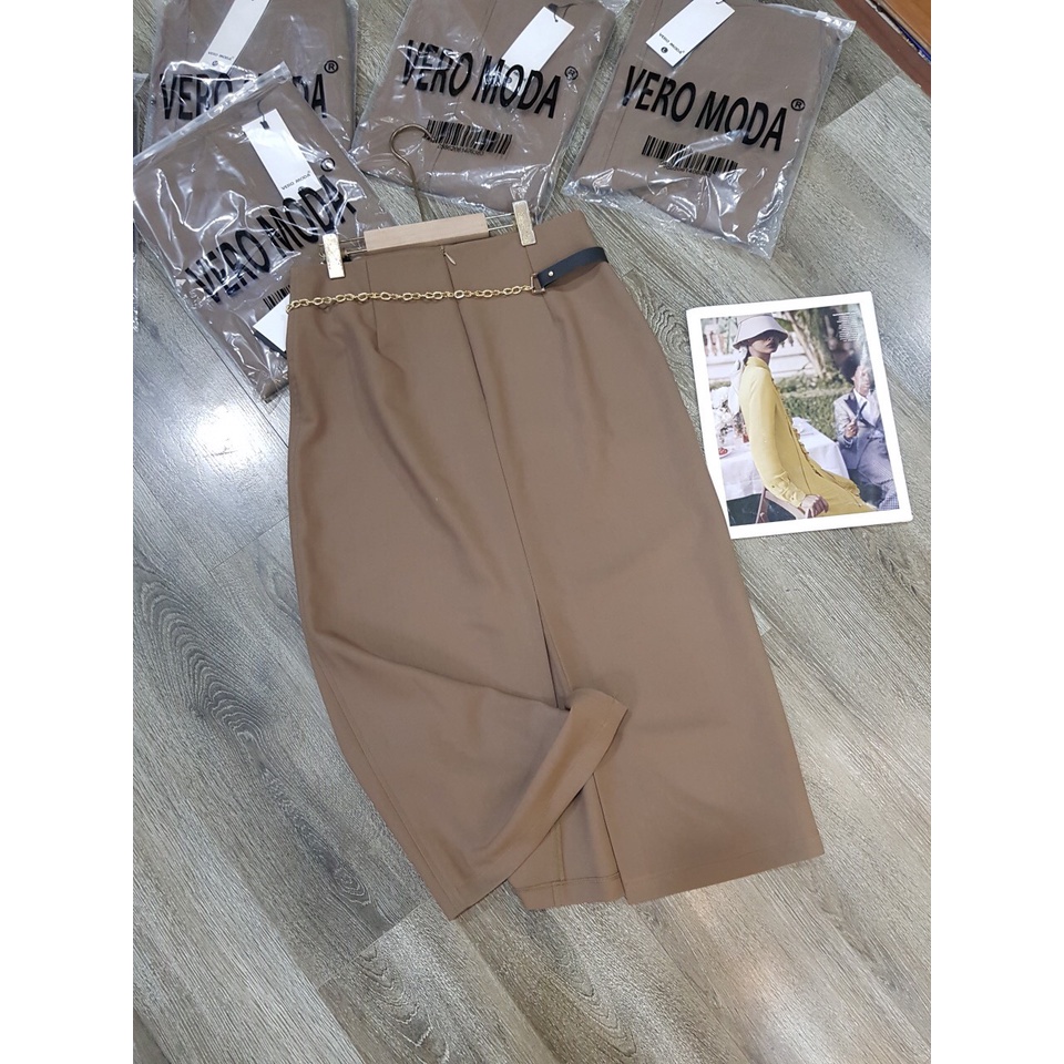 Chân Váy V.e.r.o Nâu Kèm Belt
