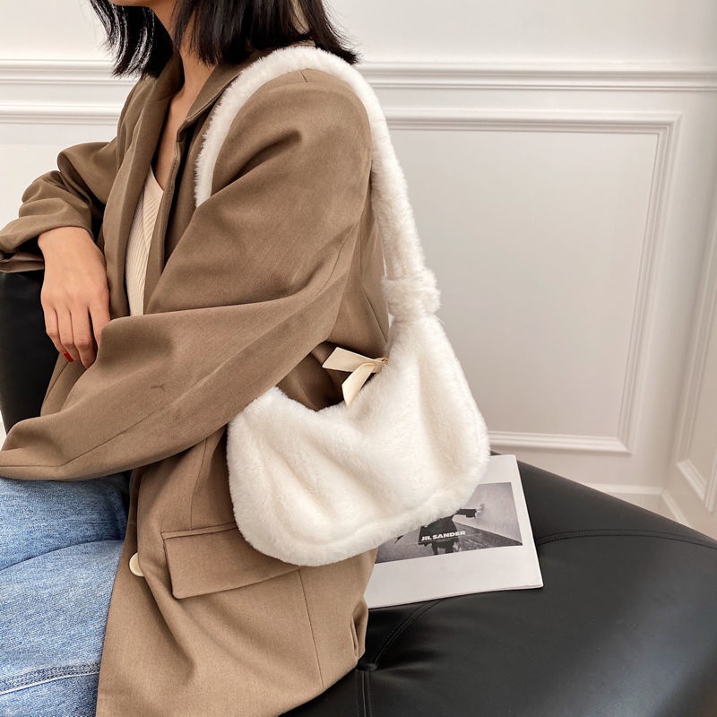 Túi xách Màu sắc có sẵn Mới Mùa thu đông Thời trang đa năng cầm tay Túi đựng bánh bao sang trọng Giao hàng nhanh chóng tại địa phương