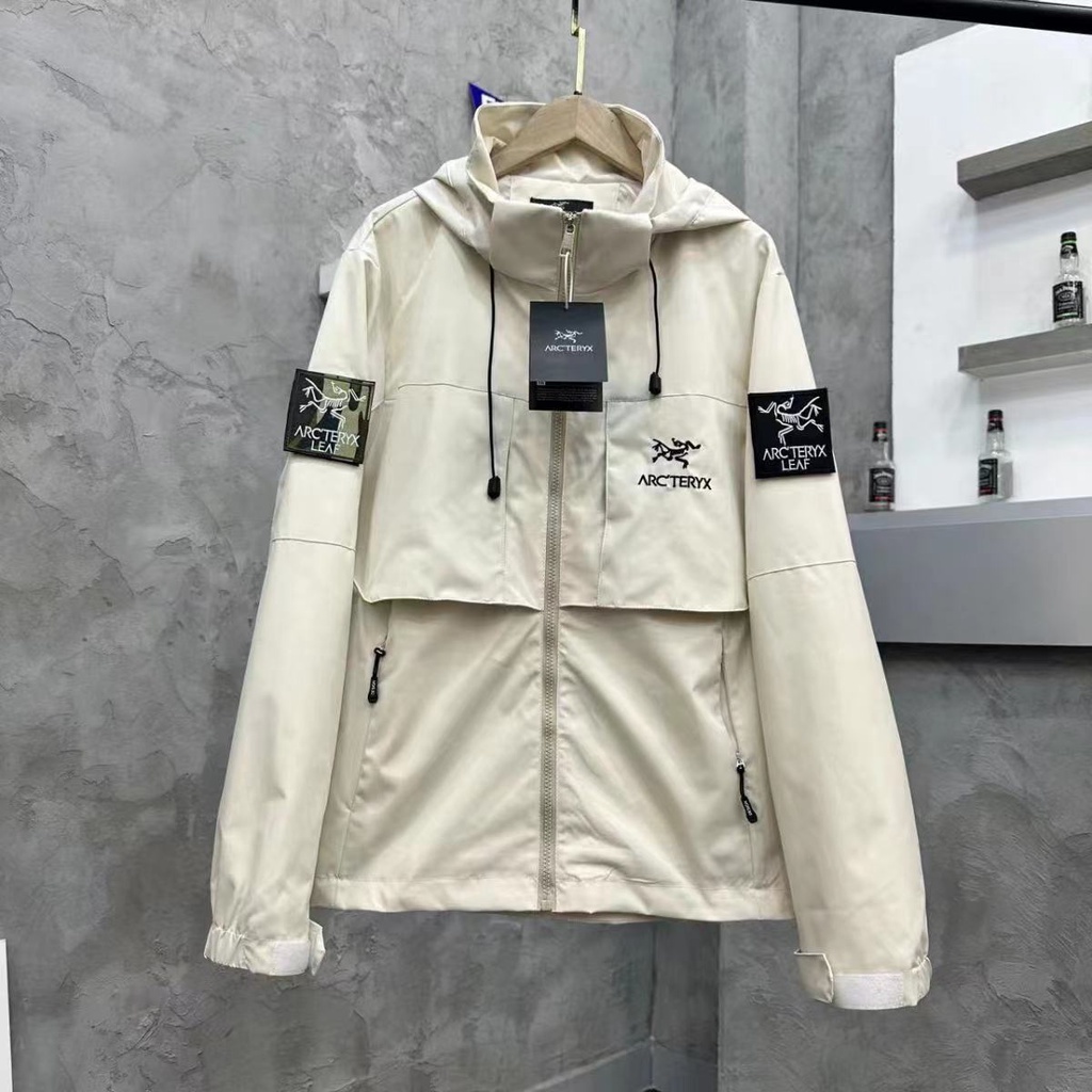 LMTC ARC'TERYX 23 Autumn Classic Hot outdoor sports mountaineering windproof waterproof hooded jacket New embroidery for men and women