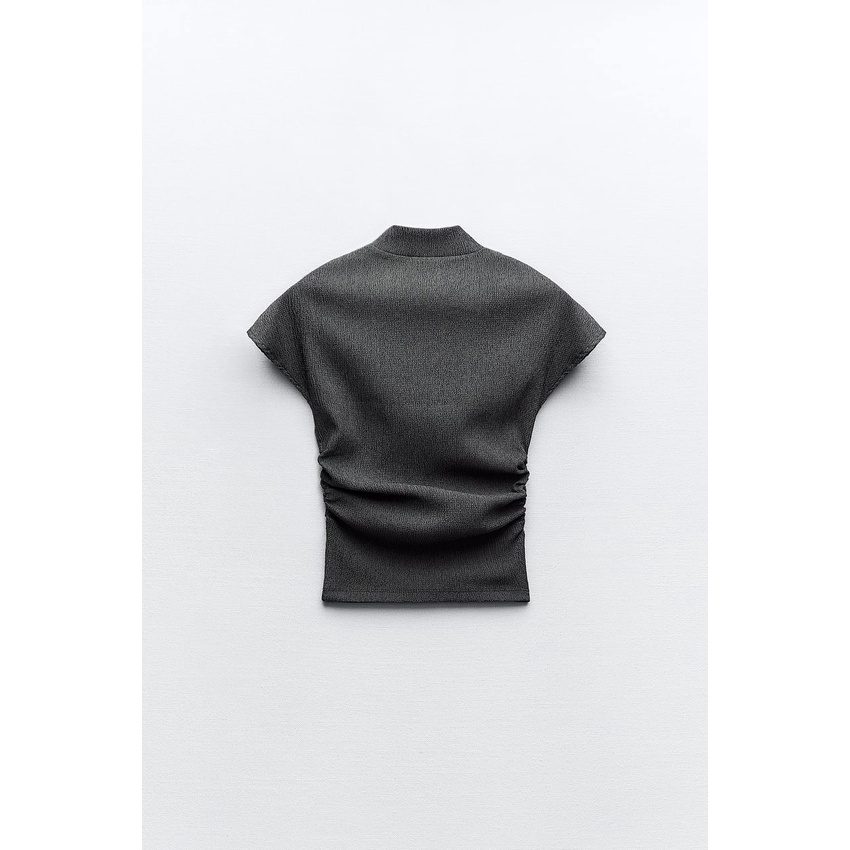 Áo croptop Zara authentic