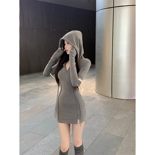 Lisynnn Hàng Có Sẵn ~ Đầm Ôm Hông Tay Dài Có Mũ Trùm Đầu Màu Đen Trơn Mùa Thu Hút Gió Nóng Bỏng Phong Cách Mới Cho Nữ